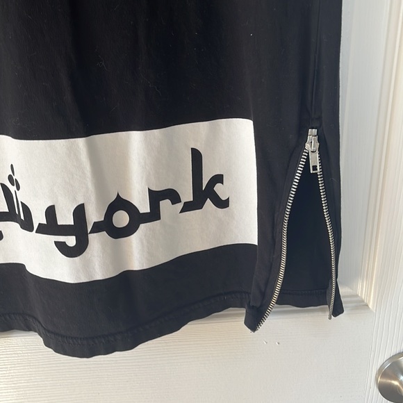 Dress - Picture 8 of 10